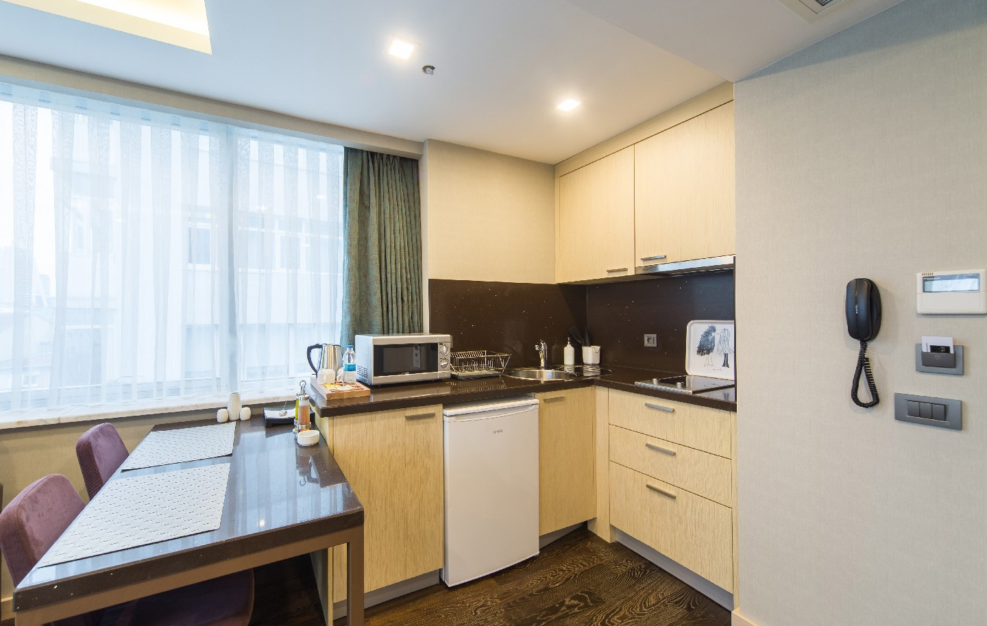 Deluxe Suite Room Monapart Hotel Istanbul